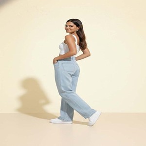 Women's High Waist Straight Fit Cotton Blend Denim Jeans|Comfortable Regular Length Casual Jeans for Women