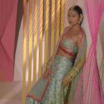 Bhumika Vaid - Tilla Panel Pant With Cape XS